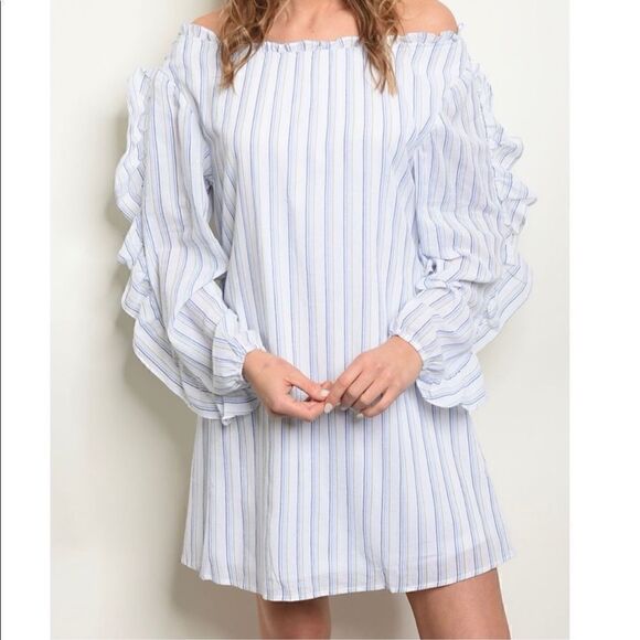 Off shoulder dress    - Picture 2 of 3